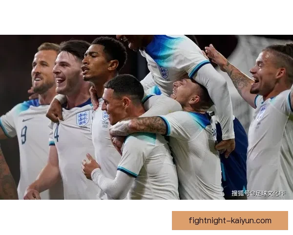 英格兰媒体对 Foden 的期待持续升温，分析认为他将成为国足核心。