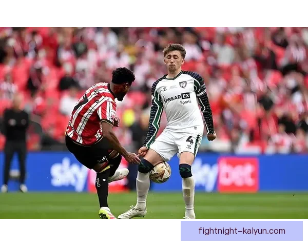 西甲塞维利亚高压逼抢战术近期表现稳健防守端表现稳健